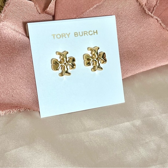 Tory Burch Logo Large Stud Earrings - Picture 3 of 5